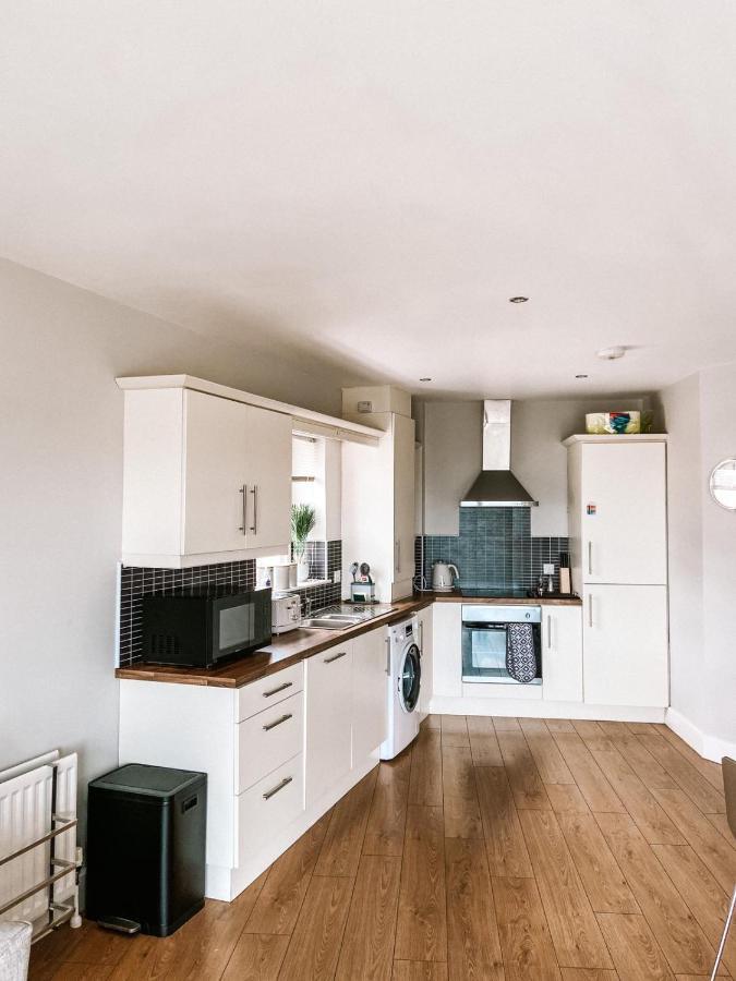 Luxury Sea View Apartment Portrush Exterior foto